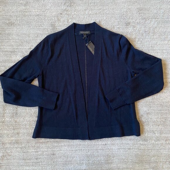 Banana Republic Machine-Washable Merino Wool Cropped Open Cardigan Sweater NWT - Picture 2 of 6
